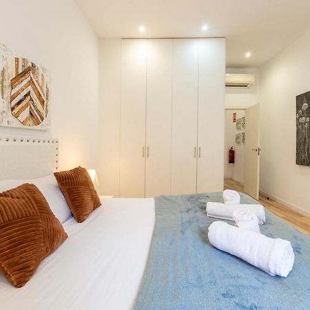 For You Rentals New Design Apartment Temporal Puerta Del Sol Pre10A Madrid Kültér fotó