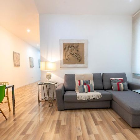 For You Rentals New Design Apartment Temporal Puerta Del Sol Pre10A Madrid Kültér fotó
