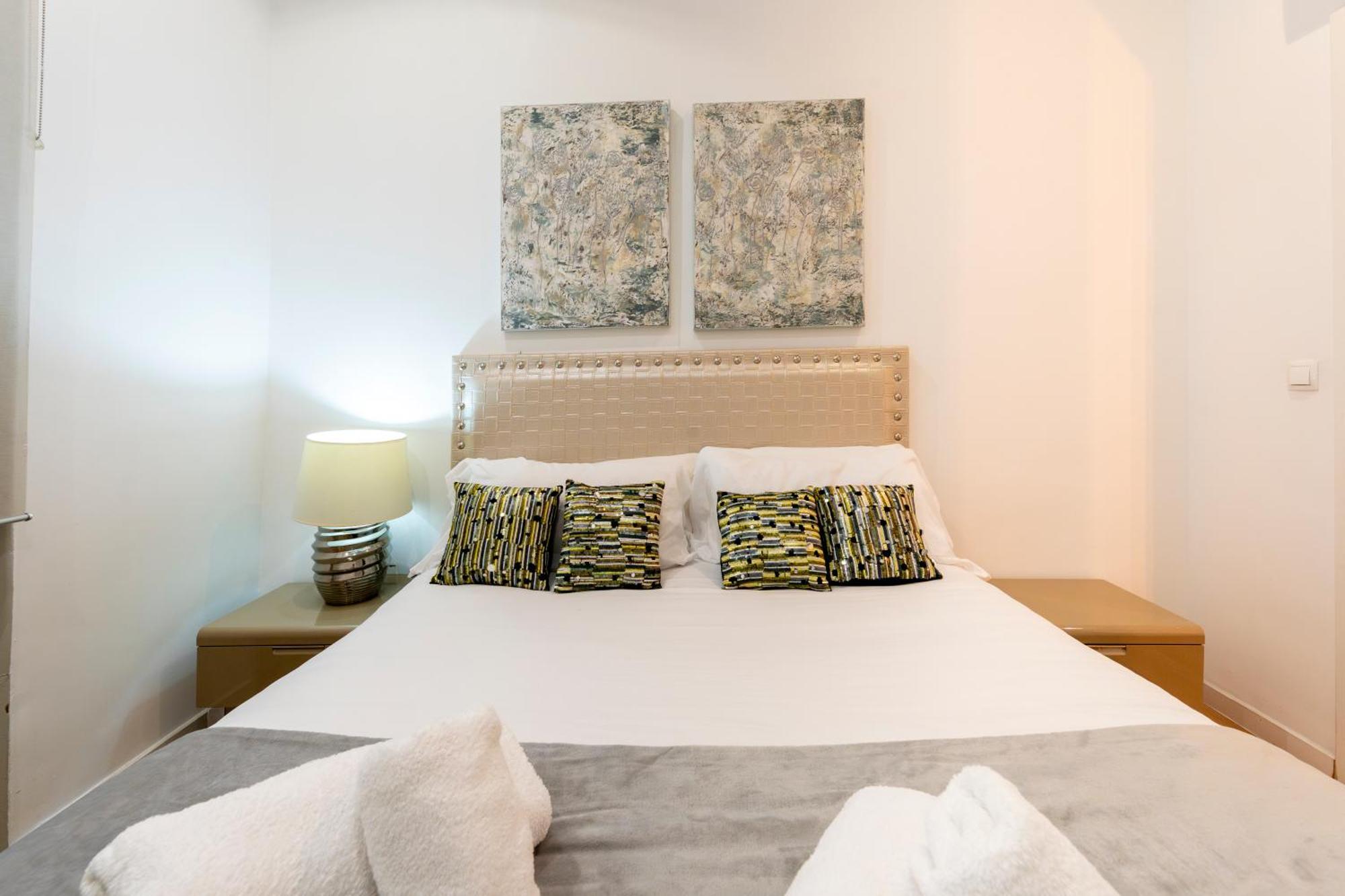 For You Rentals New Design Apartment Temporal Puerta Del Sol Pre10A Madrid Kültér fotó