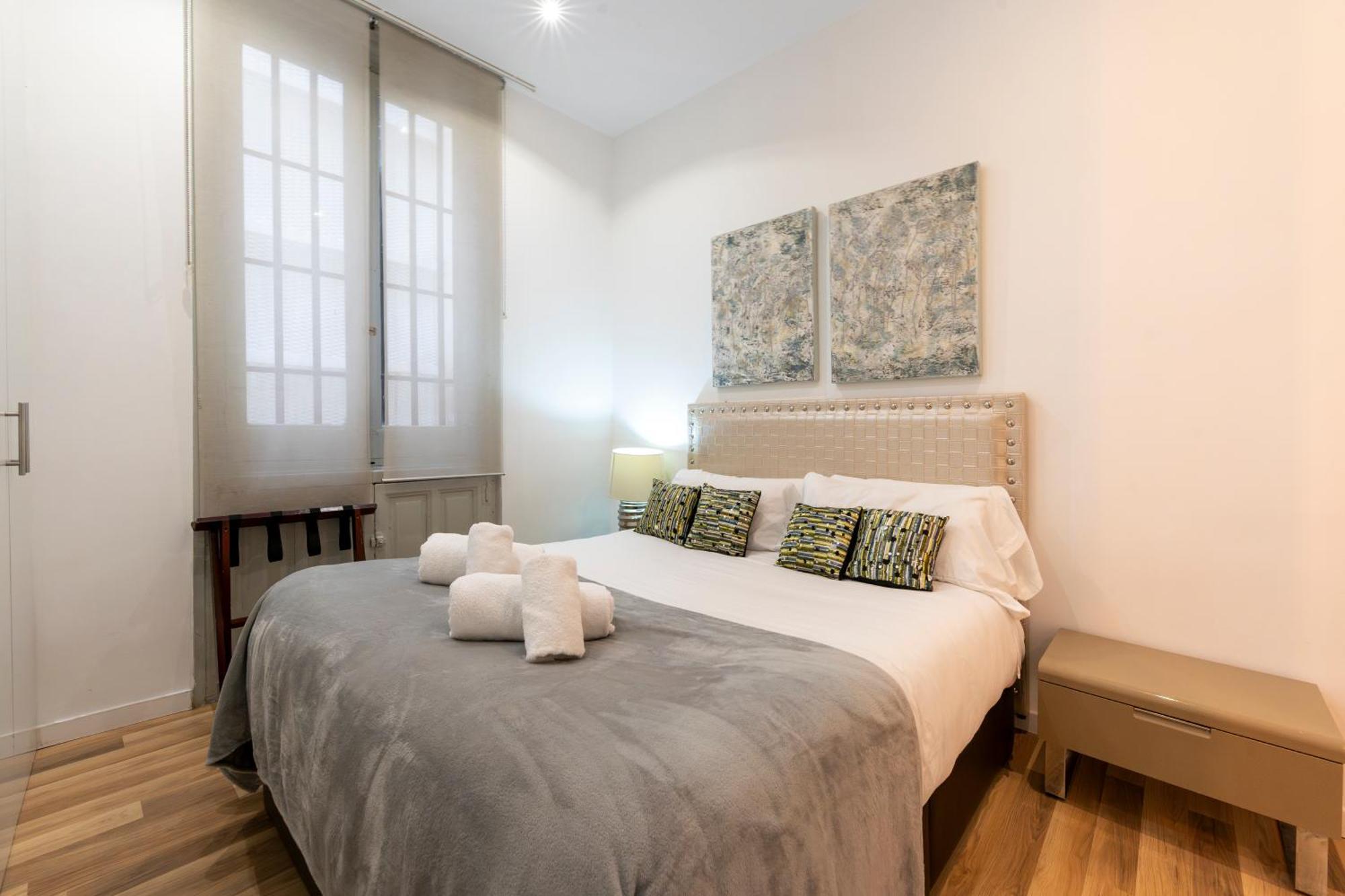 For You Rentals New Design Apartment Temporal Puerta Del Sol Pre10A Madrid Kültér fotó