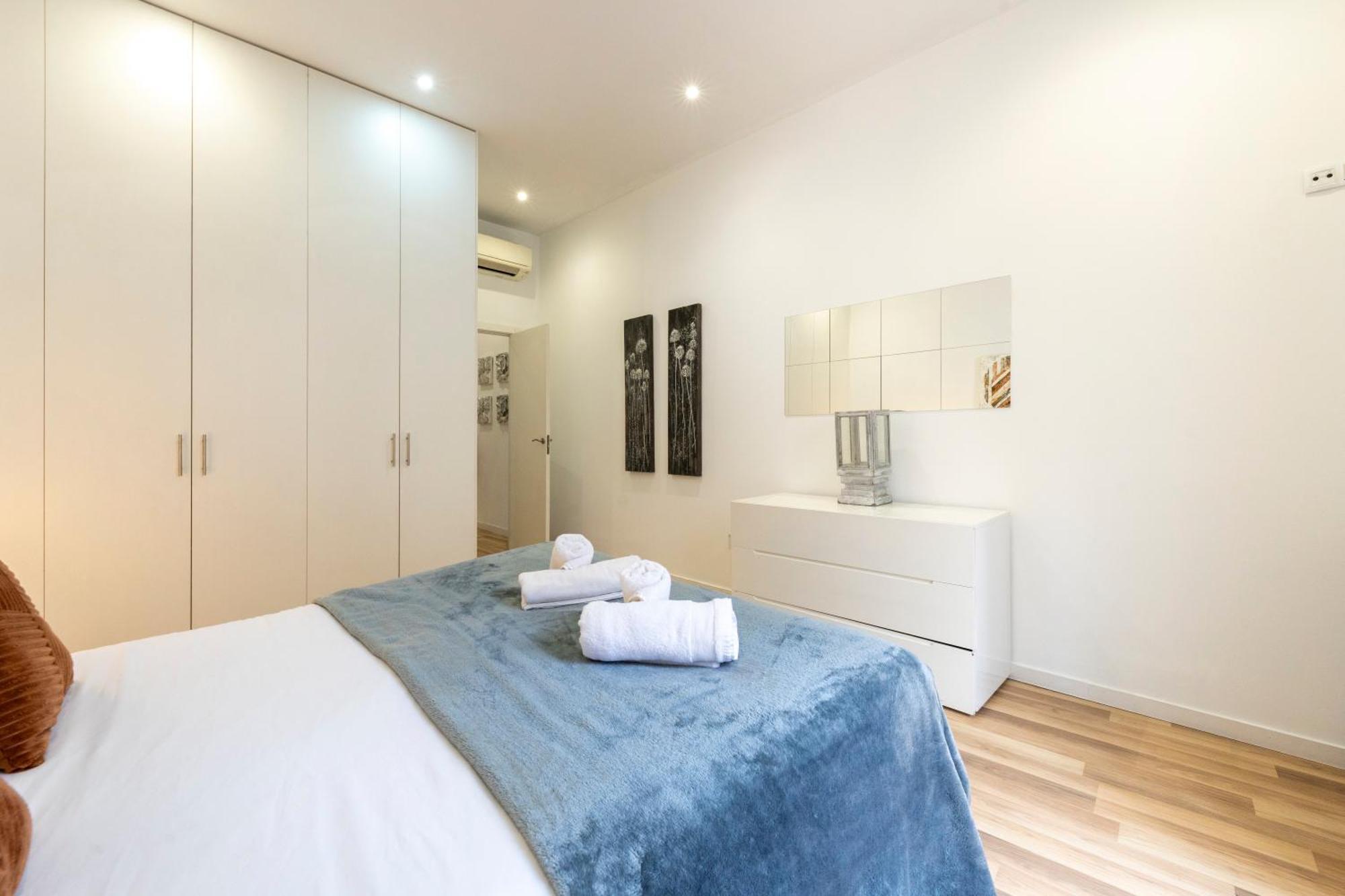 For You Rentals New Design Apartment Temporal Puerta Del Sol Pre10A Madrid Kültér fotó