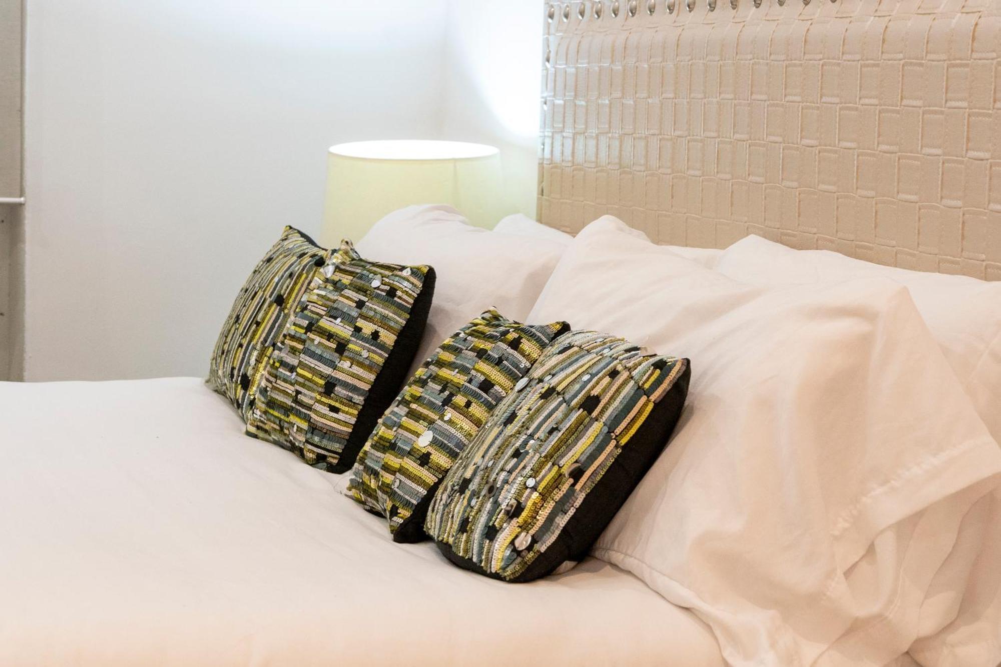 For You Rentals New Design Apartment Temporal Puerta Del Sol Pre10A Madrid Kültér fotó